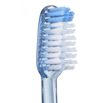 Comprar VITIS CEPILLO DENTAL MEDIO DUPLO al mejor precio en NuestraFarma, tu farmacia online