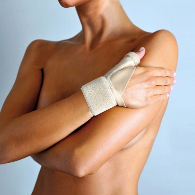 Comprar FARMALASTIC INNOVA MUÑEQUERA METAPULGAR TALLA - 1 al mejor precio en NuestraFarma, tu farmacia online